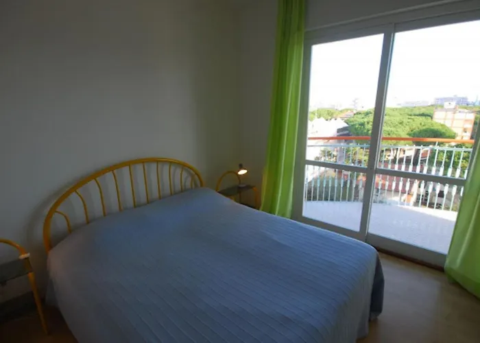 Cozy Flat Close To The Lignano Sabbiadoro