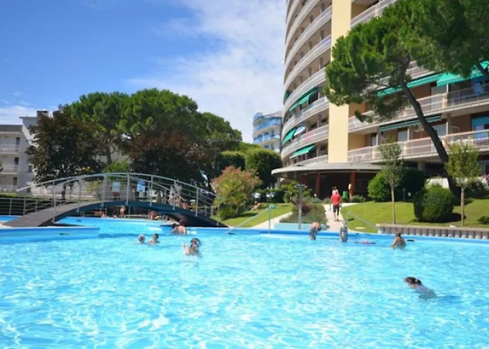 Apartman Cozy Flat Close To The